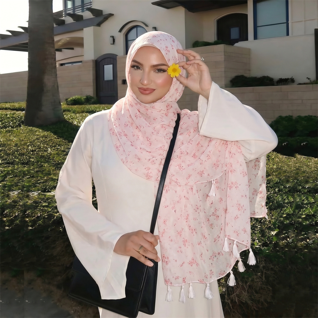 Lenço de Moda Feminino com Bor - Women Fashion Images avaliação e preço